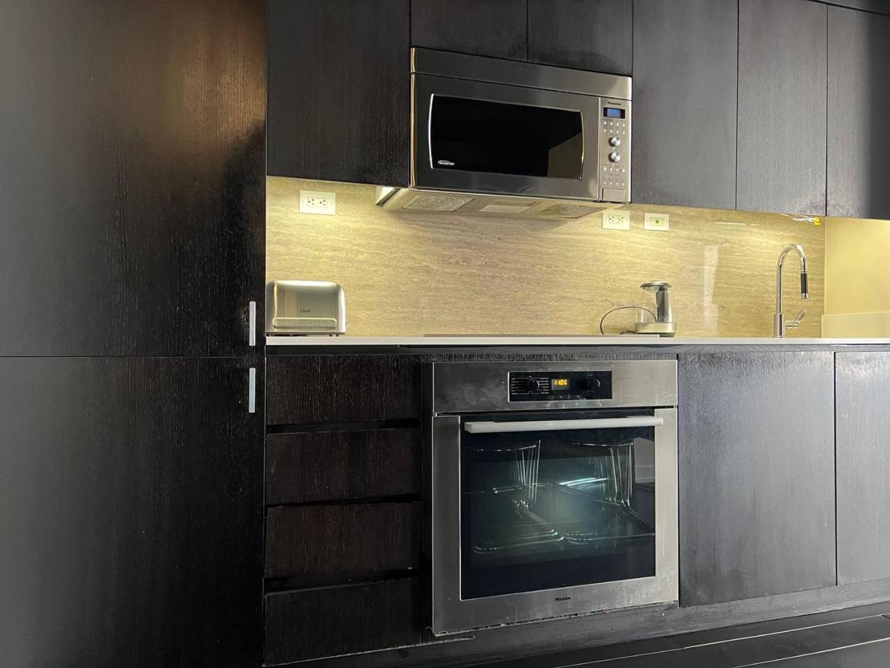 The Signature At Cityplace Apartment Toronto